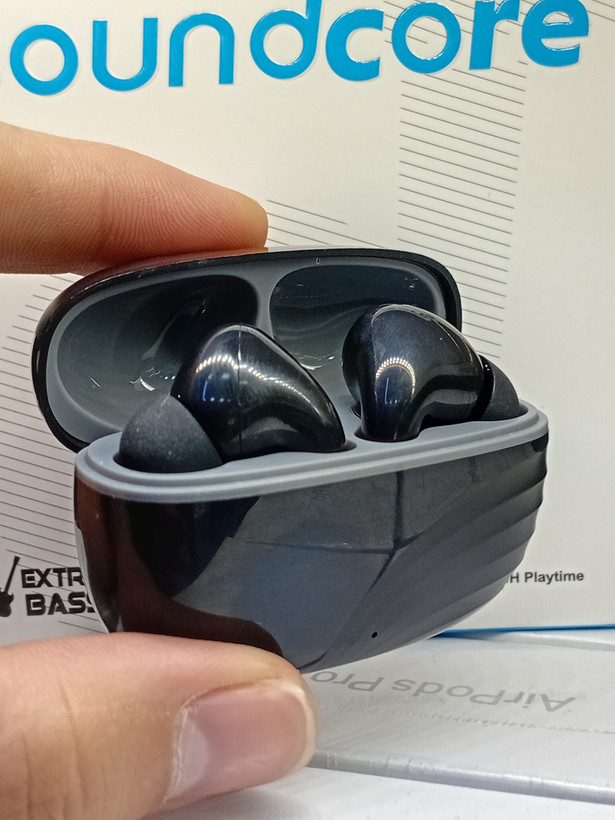 ایرپاد انکر Soundcore R60i سفارش عرب