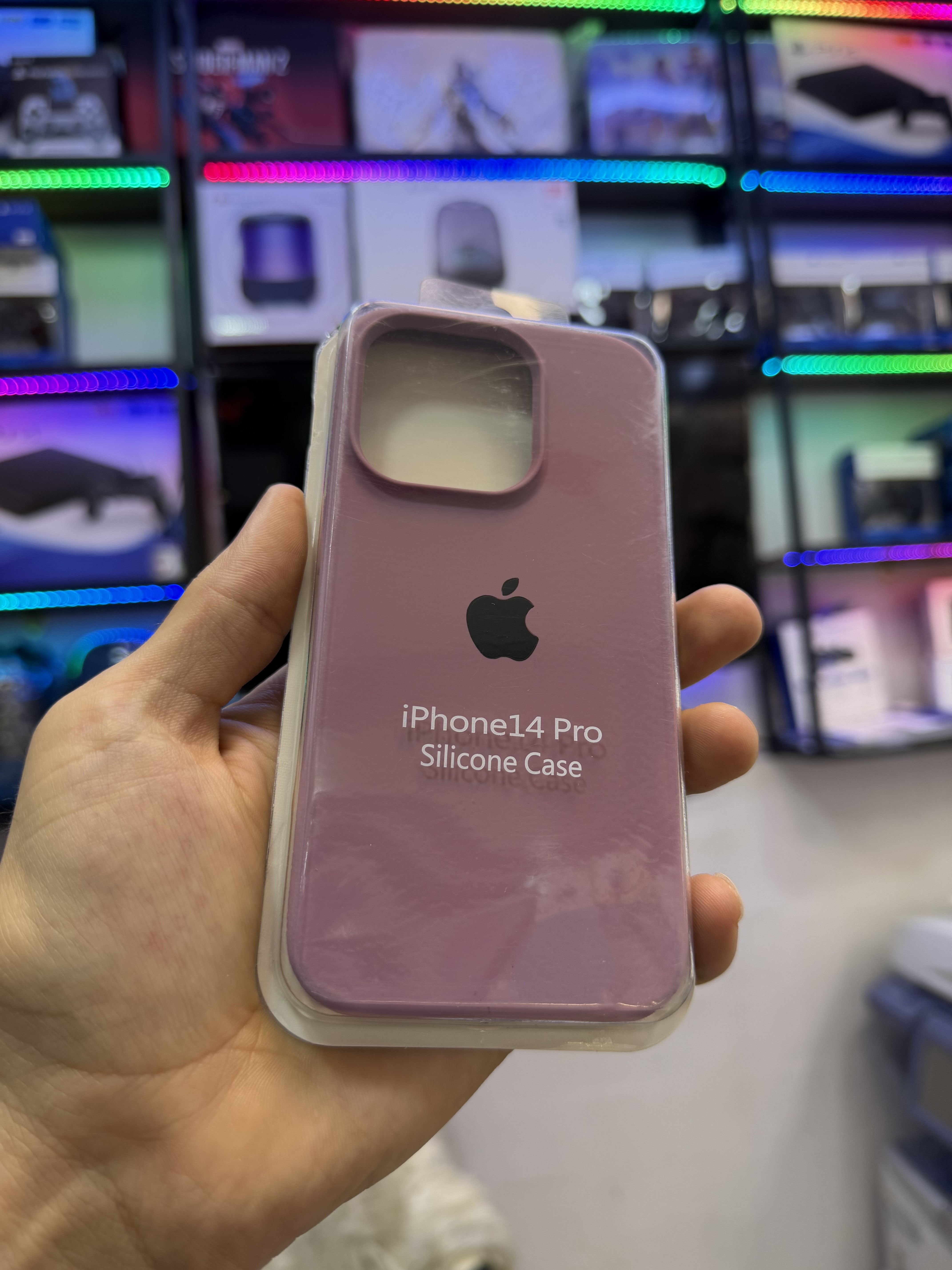 قاب محافظ سیلیکونی اورجینال ایفون 14پرو رنگ بنفش با ضمانت اصلی 14pro