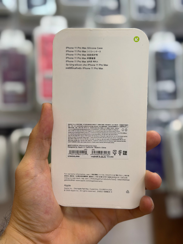 قاب محافظ سیلیکونی اورجینال ایفون 11 پرو مکس رنگ سبز لجنی با ضمانت اصلی 11pro max